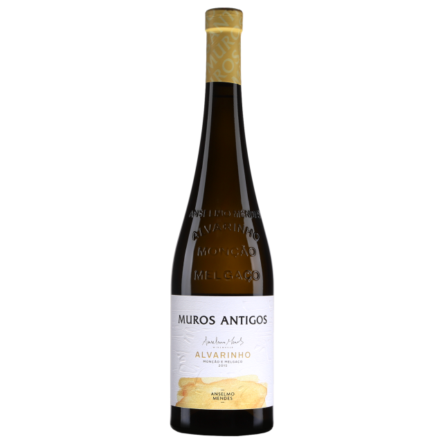 Anselmo Mendes Muros Antigos Alvarinho White Wine