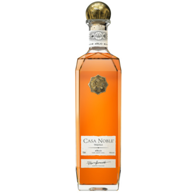 Casa Noble A&ntilde;ejo Tequila